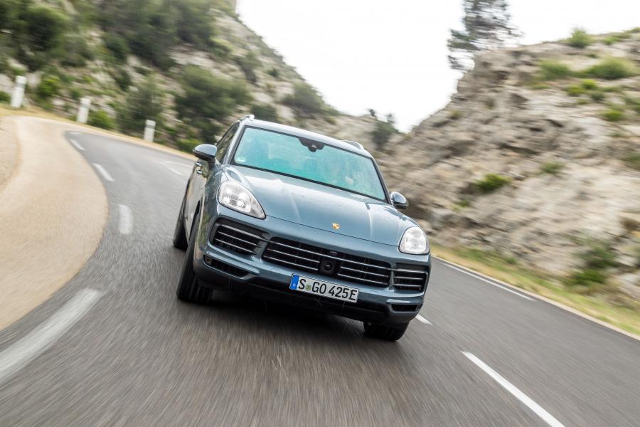  Porsche Cayenne E-Hybrid (PO536) 2018 года  (WW) (фото 8 из 85)